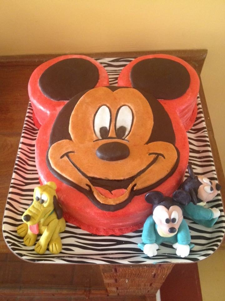 Mickey Mouse Cake